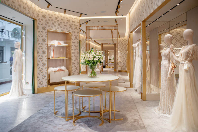 Xu hướng thiết kế showroom áo cưới cực chất bạn không thể bỏ qua
